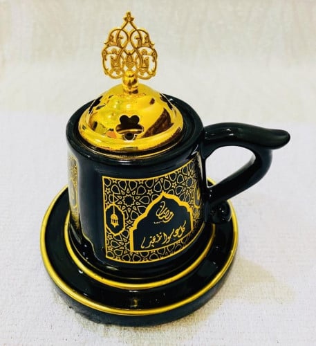 مبخرة بتصميم كوب أسود مع صحن بنقش ذهبي اسلامي هداي...