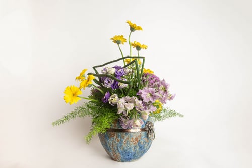 مزهرية أجمل احساس