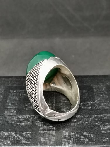 خاتم الفضة بحجر عقيق خرساني ايراني أخضر بصياغة الأ...