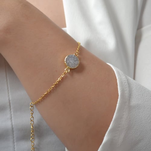 اسوارة راقية من الحجر المطلي بالذهب الصافي من مجمو...