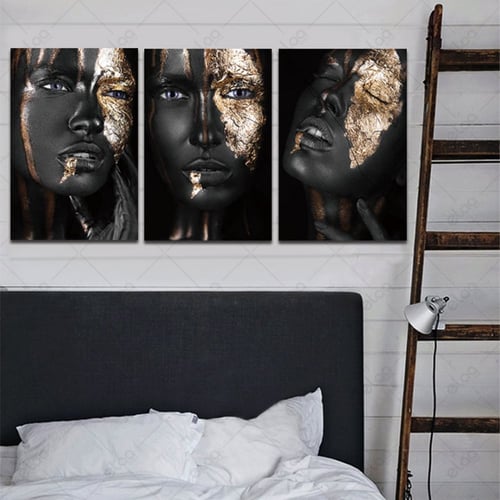 لوحات جدارية فن تجريدي وجه إمرأة بقناع من الذهب