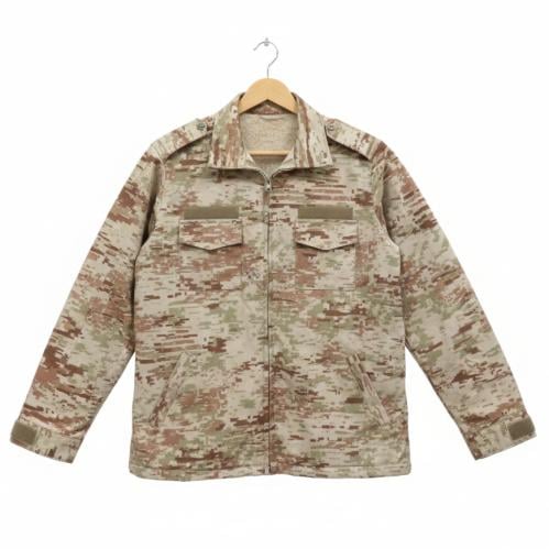 جاكيت حرس ملكي مموه