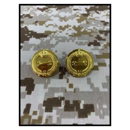 ياقة صيانة ذهبية