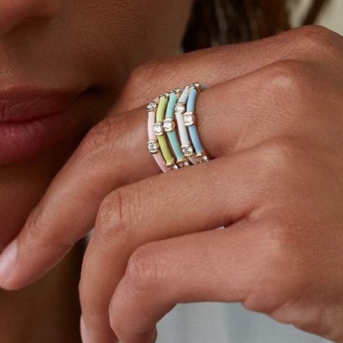 خاتم نحيف : تيفاني