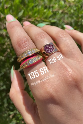 خاتم نيون : فوشي