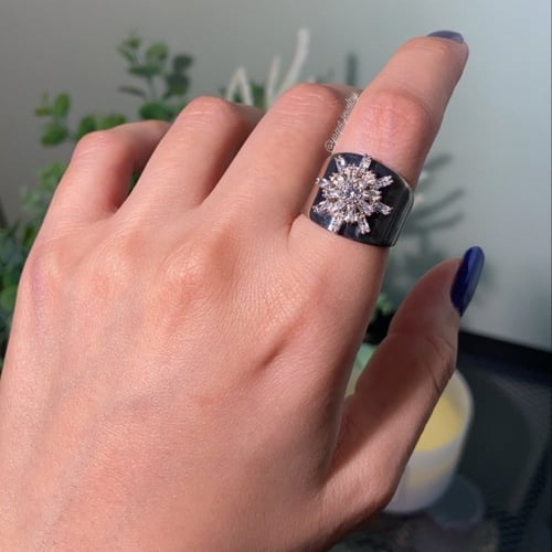 خاتم الورده سلڤر : ابيض