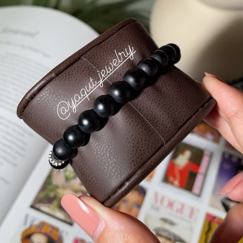 اسواره الاحجار الكريمة هاف اسود وابيض : سلڤر