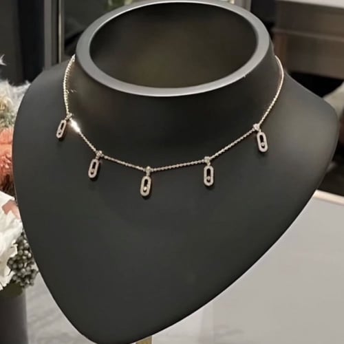 عقد move : روز قولد