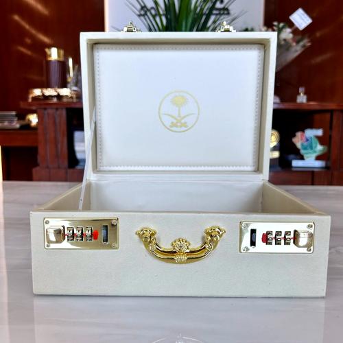 صندوق نصف كيلو