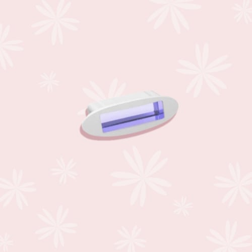 عدسة Deess Could