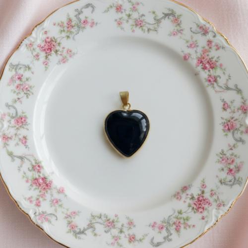 Black Agate Heart Shaped Pendant