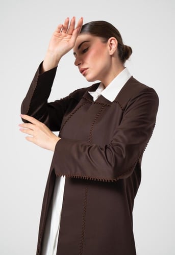 كتان باللون البني الغامق