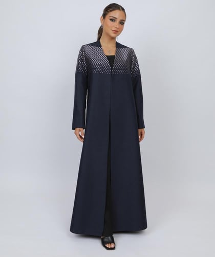 كحلي مطرز باللون الموف