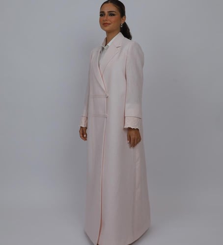 لينن باللون الوردي