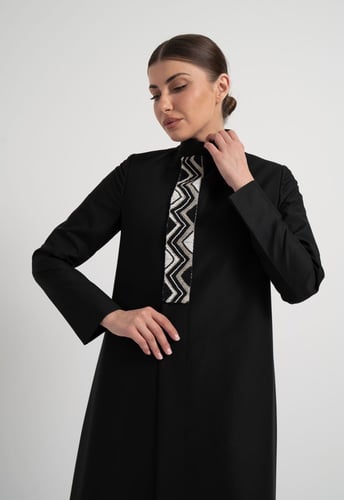 كتان اسود مع شك خفيف