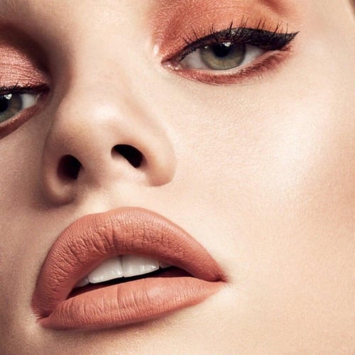 فنتي بيوتي ملون الشفاه ستونا -أن باتن