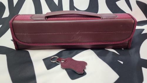 محفظة أقلام جلدية