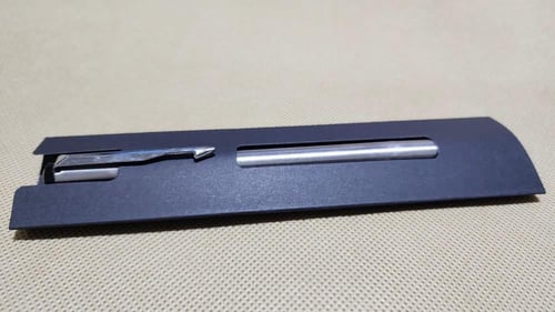 أقلام باركر لليد اليسار - معدني