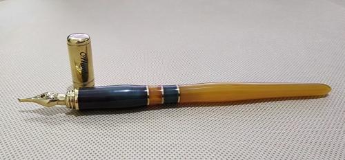 قلم الآغا (ذهبي - ملون - غطاء - 2 ملم)