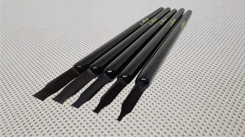 طقم أقلام جاوي الاحترافية