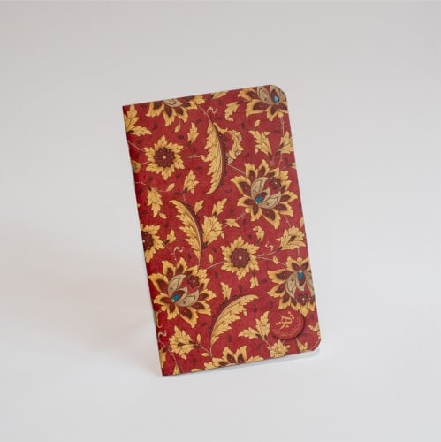 مفكرة بتصميم خاص