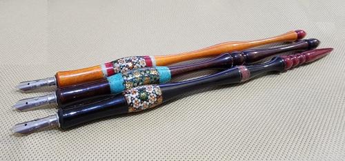 سلاية أزمرويد فضية على مقبض فاخر مطعم بالخيط العرب...