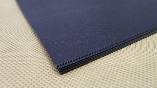 ورق أسود عادي (25) ورقة A4