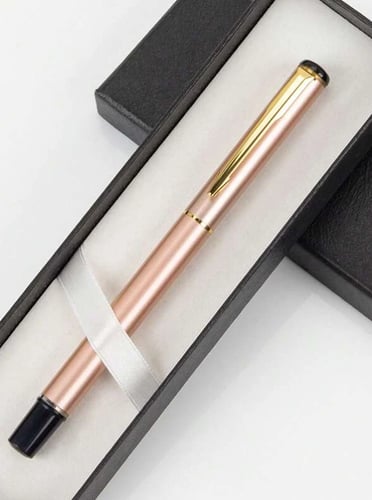 قلم حبر ريشة معدنية