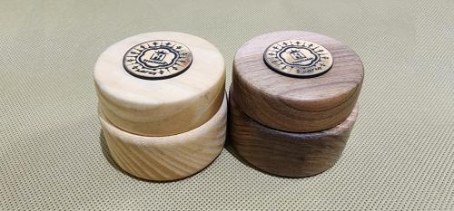 محابر كارين الزجاجية المغلفة بالخشب