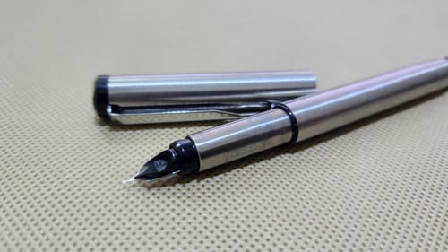 قلم باركر للخط العربي - معدني