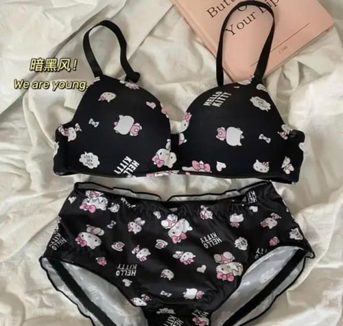 سنتيانة هيلوكيتي - hello kitty