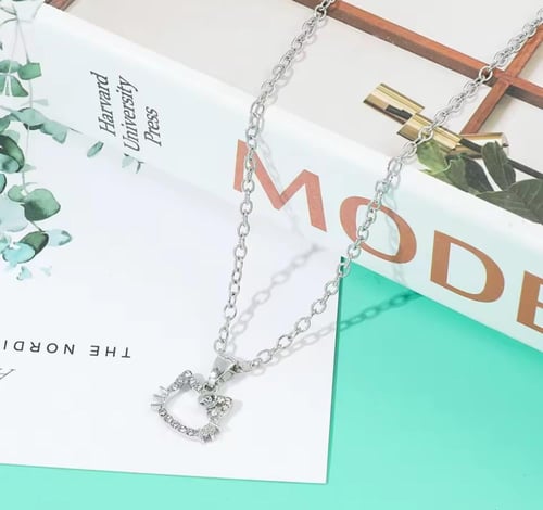 سلسال هيلو كيتي - hello kitty