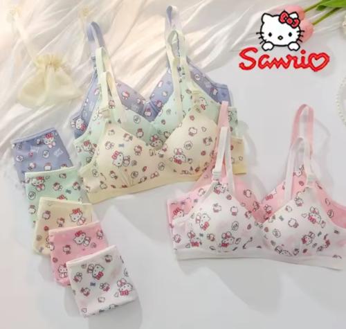 سنتيانة هيلوكيتي - hello kitty