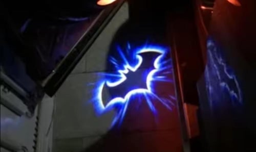 اضاءة باب السيارة باتمان - batman