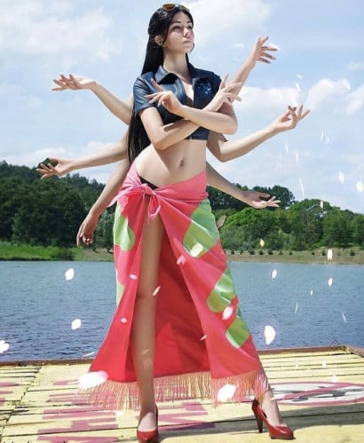 كوسبلاي نيكو روبين - one piece