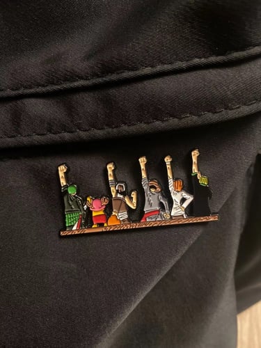 بروش ون بيس - one piece