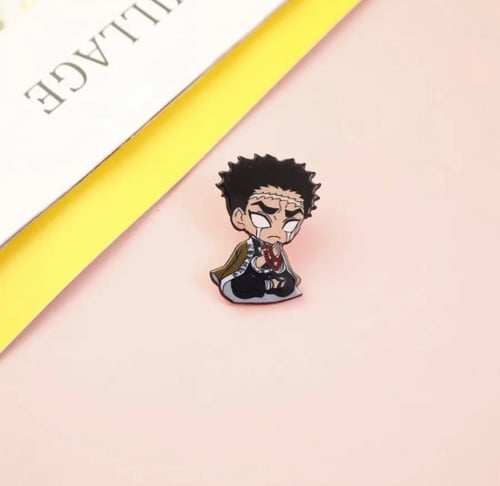 بنز كيميتسو نو يايبا - demon slayer