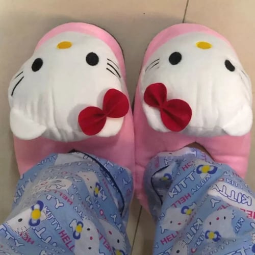 خف هيلو كيتي - hello kitty