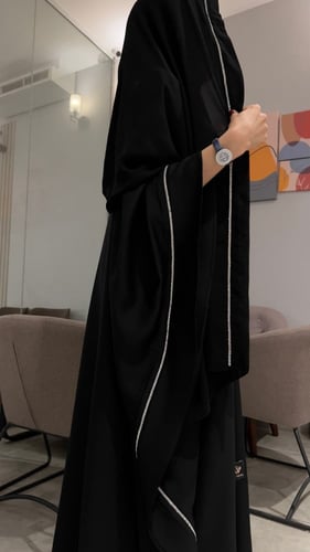 عباية انيقة وفاخرة بقماش الصالونه الكوري القصة نص...