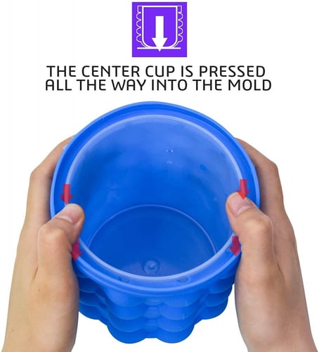 دلو لصناعة كرات الثلج