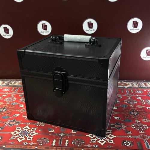 حافظة بطاقات صندوق كبير