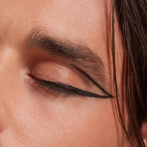 قلم تحديد العيون ايبك وير بروفينشال اسود رقم 08 من...