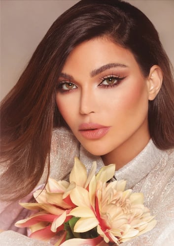 عدسات ديفا | لافا (LAVA)