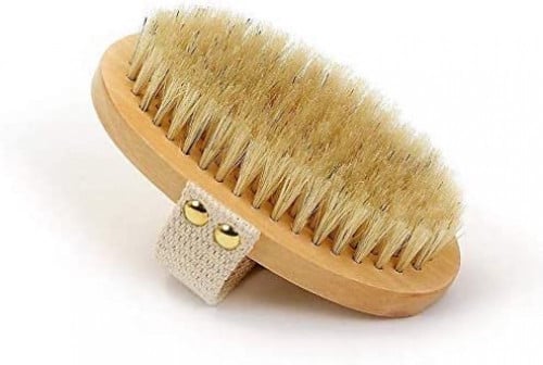 فرشاة التقشير الجاف