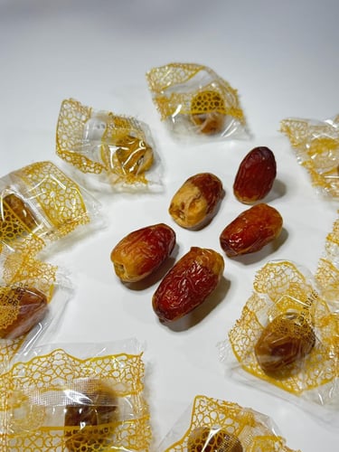 صقعي مغلف سادة