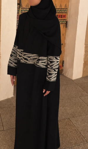 عباية خُزامى