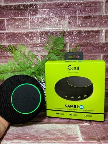 قوي - سامبي مكبر صوت +شاحن لاسلكي 10 واط + بطارية...