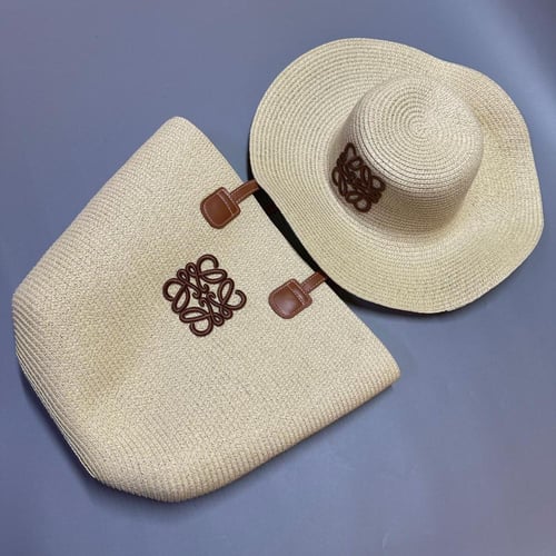 طقم شنطة وقبعة