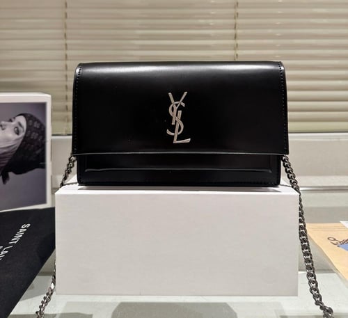 شنطه YSL