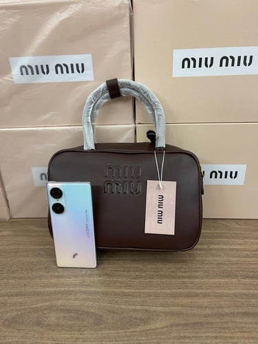 شنطه miu miu